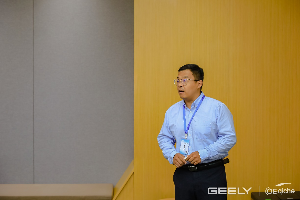 ����վ�ڷ�����AI ���������ݿ��ܲ�׼ȷ������